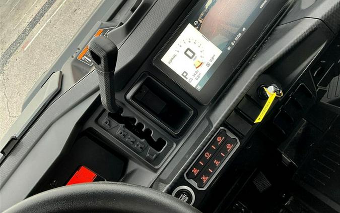 2026 Can-AM Defender MAX Lone Star HD11