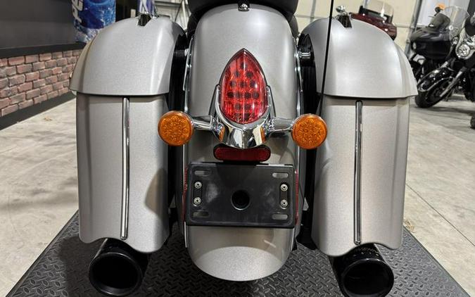 2016 Indian Motorcycle® Chieftain® Silver Smoke