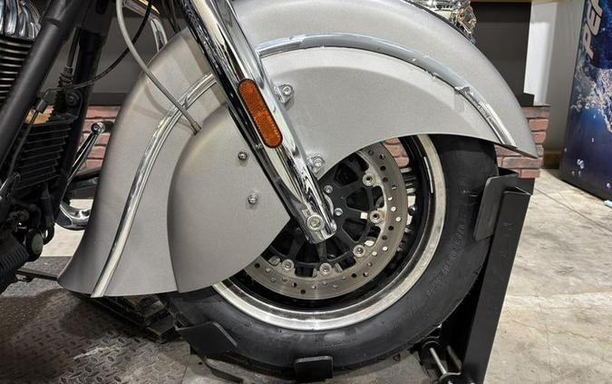 2016 Indian Motorcycle® Chieftain® Silver Smoke