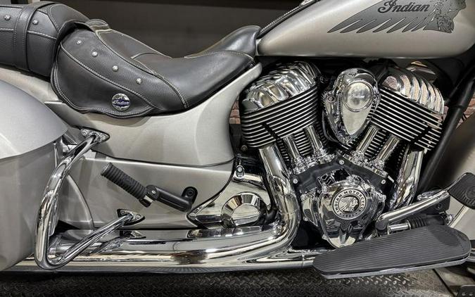 2016 Indian Motorcycle® Chieftain® Silver Smoke