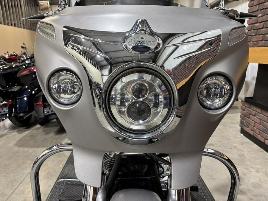 2016 Indian Motorcycle® Chieftain® Silver Smoke