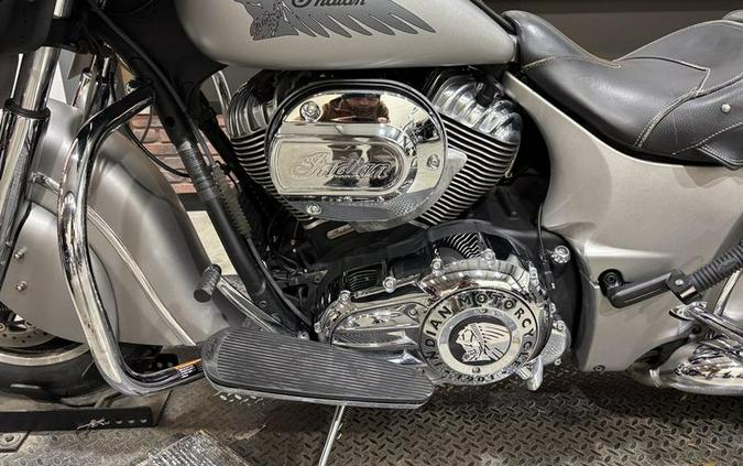 2016 Indian Motorcycle® Chieftain® Silver Smoke