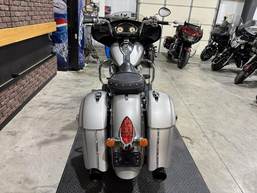 2016 Indian Motorcycle® Chieftain® Silver Smoke
