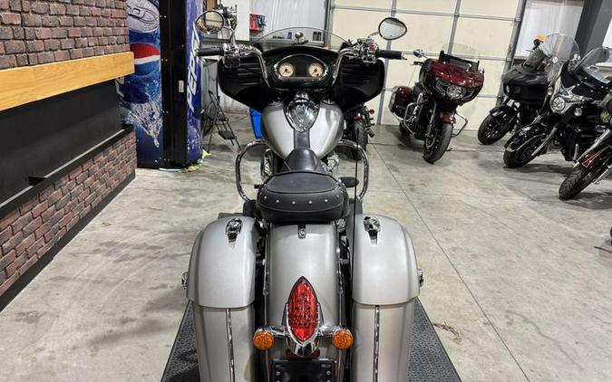 2016 Indian Motorcycle® Chieftain® Silver Smoke