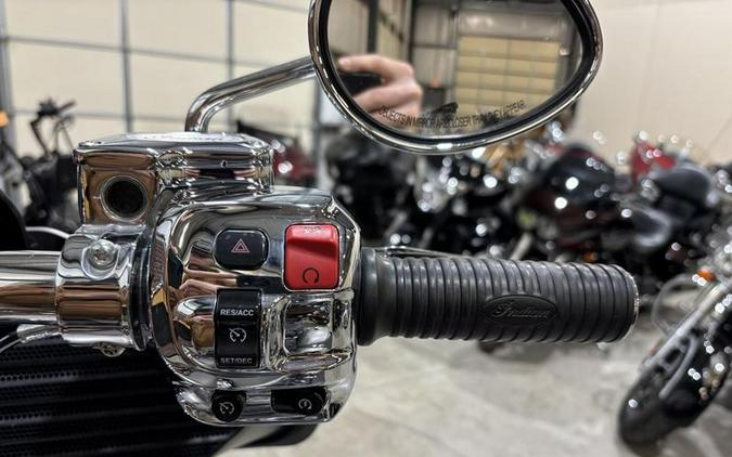 2016 Indian Motorcycle® Chieftain® Silver Smoke