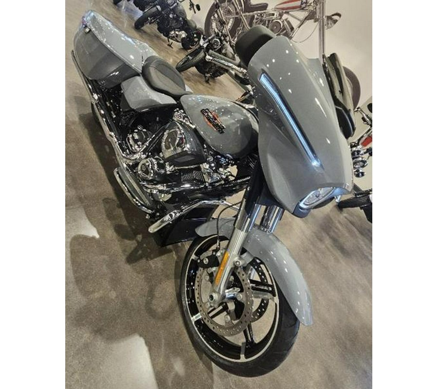 2026 Harley-Davidson® FLHX - Street Glide®