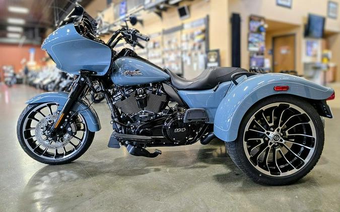 2024 Harley-Davidson® FLTRT - Road Glide® 3