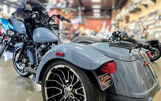 2024 Harley-Davidson® FLTRT - Road Glide® 3