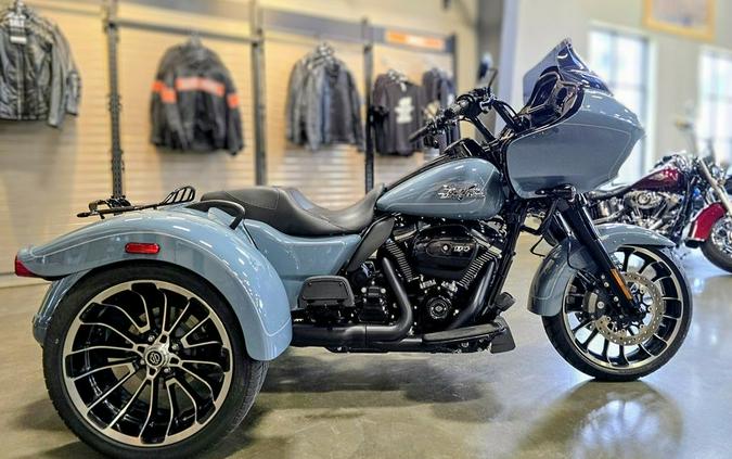 2024 Harley-Davidson® FLTRT - Road Glide® 3