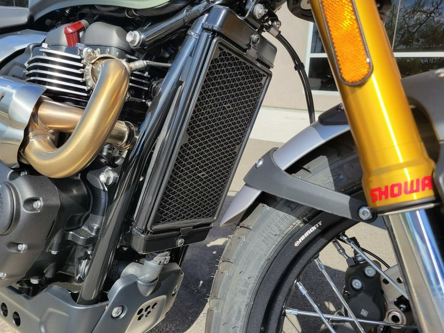 2026 Triumph Scrambler 900 Matt khaki green
