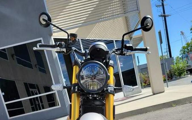 2026 Triumph Scrambler 900 Matt khaki green
