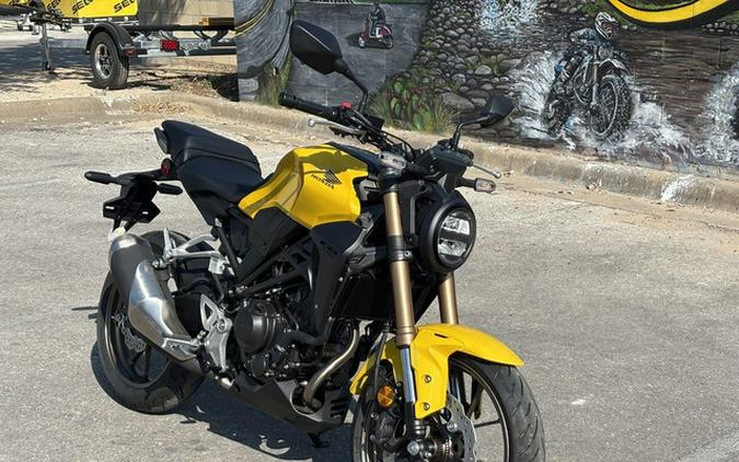 2026 Honda CB300R