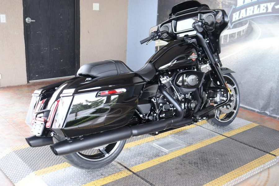 2025 Harley-Davidson® FLHX - Street Glide®