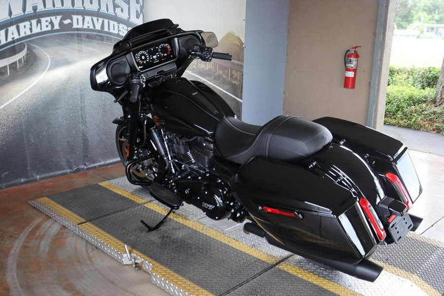 2025 Harley-Davidson® FLHX - Street Glide®