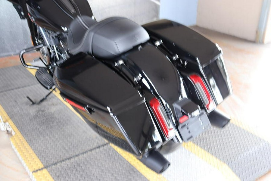 2025 Harley-Davidson® FLHX - Street Glide®