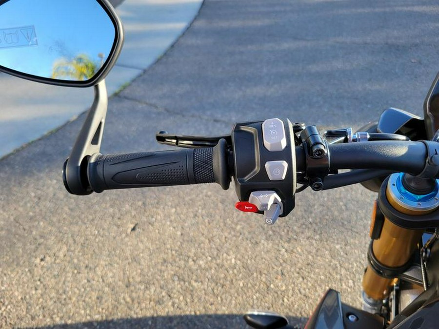 2026 Triumph Speed Triple 1200 RS Granite/Diablo Red