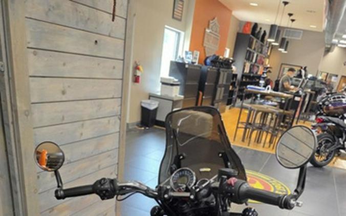 2021 Royal Enfield Meteor 350 Stellar Black