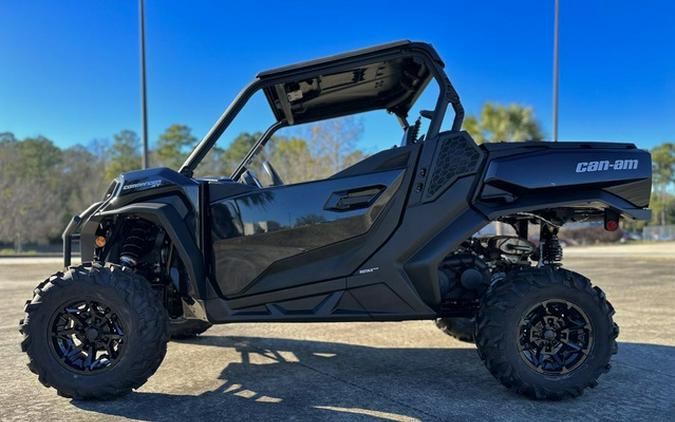 2023 Can-Am Commander XT 700