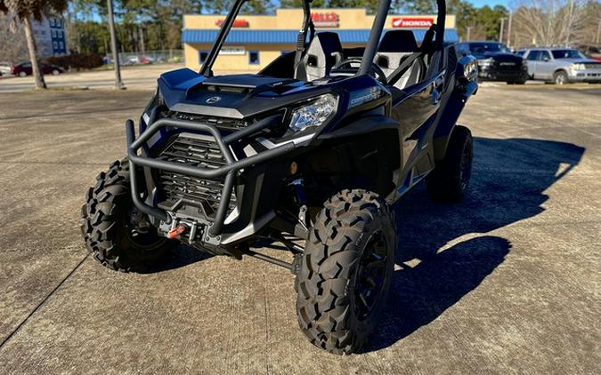 2023 Can-Am Commander XT 700