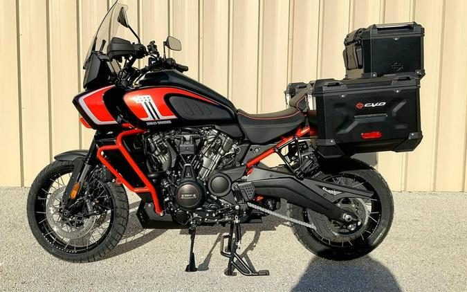 2024 Harley-Davidson® RA1250SE - CVO™ Pan America®