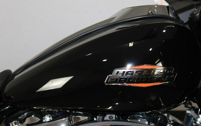 Harley-Davidson Road Glide™ 2024 FLTRX 84518880 VIVID BLACK