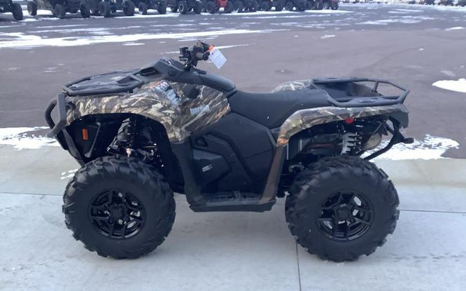 2026 Can-Am Outlander™ Pro Hunting Edition HD7