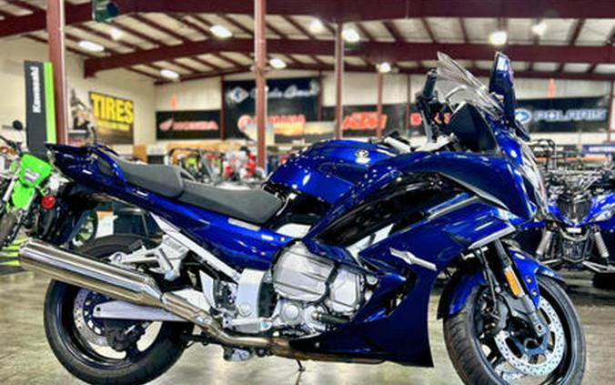 2023 Yamaha FJR1300ES