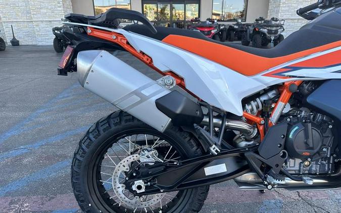 2024 KTM 890 Adventure R