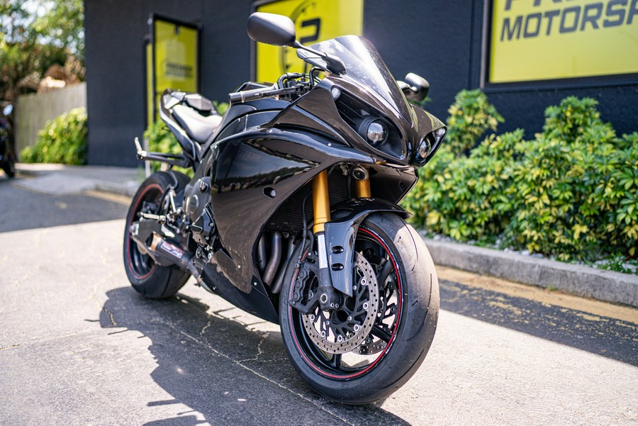 2014 Yamaha YZF-R1