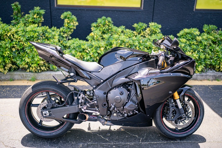 2014 Yamaha YZF-R1