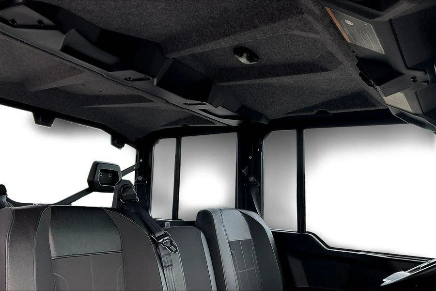 2026 Can-Am Defender MAX XT CAB HD11 with 10.25 in. infotainment