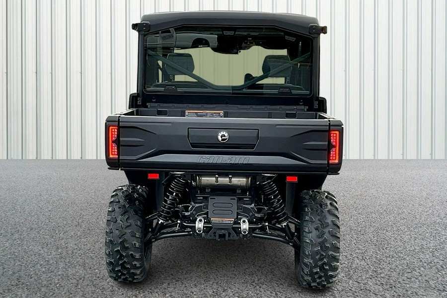 2026 Can-Am Defender MAX XT CAB HD11 with 10.25 in. infotainment