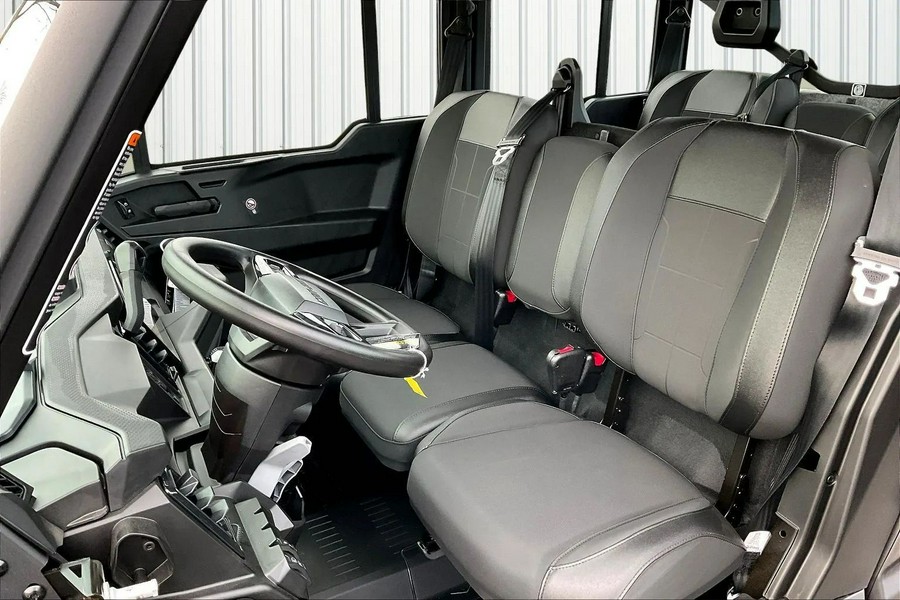 2026 Can-Am Defender MAX XT CAB HD11 with 10.25 in. infotainment