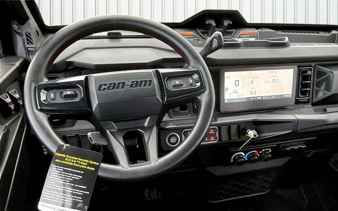 2026 Can-Am SSV DEF MAX XTCAB 65 HD11 BK HB 26 XT CAB HD11