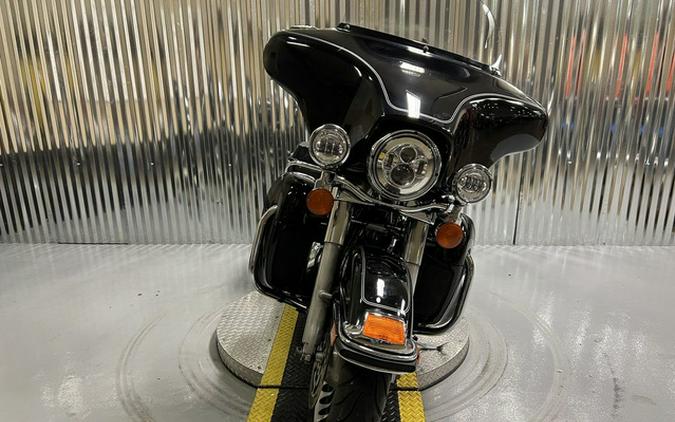 2010 Harley-Davidson FLHTC - Electra Glide Classic FLHTC