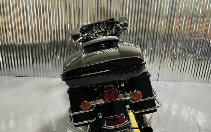 2010 Harley-Davidson FLHTC - Electra Glide Classic FLHTC