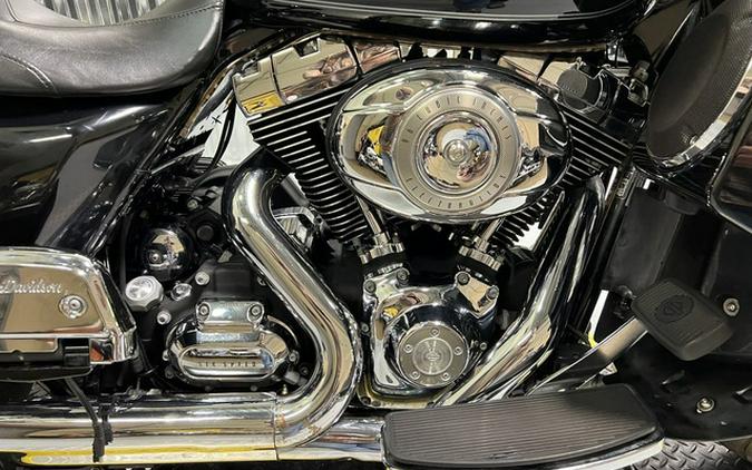 2010 Harley-Davidson FLHTC - Electra Glide Classic FLHTC