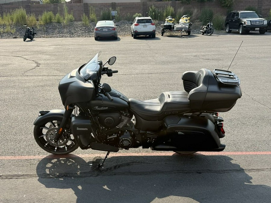 2024 Indian Roadmaster Dark Horse W/Powerband Audio Package Maroon Metallic