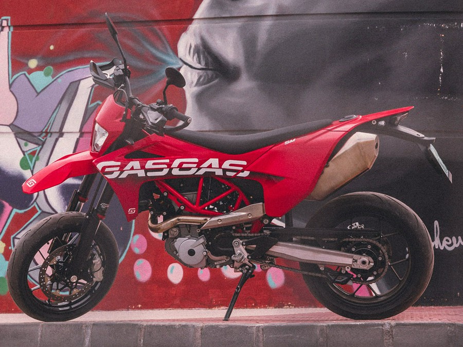 2023 GASGAS SM 700