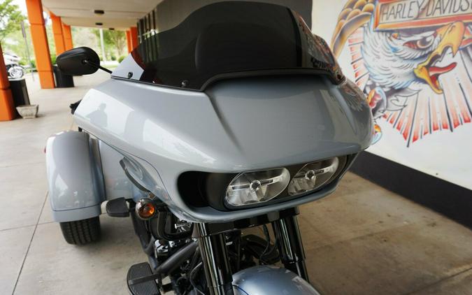 2024 Harley-Davidson Road Glide 3 Atlas Silver Metallic - Black Finish