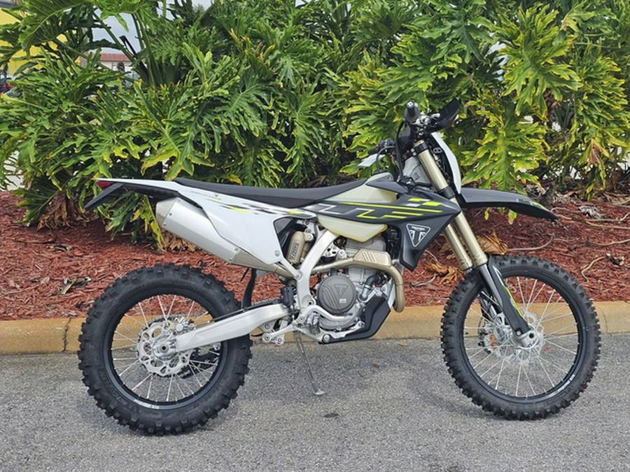 2026 Triumph TF 250-E Jet Black/Pure White 250-E