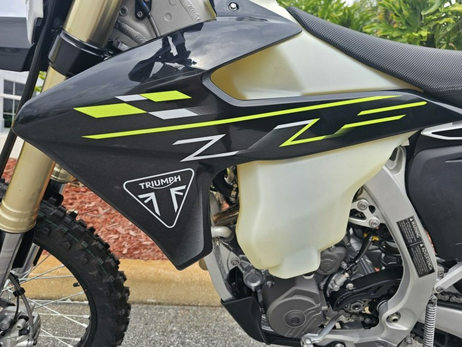 2026 Triumph TF 250-E Jet Black/Pure White 250-E