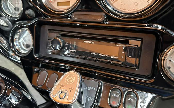 2011 Harley-Davidson® FLHX103 - Street Glide® PowerPak