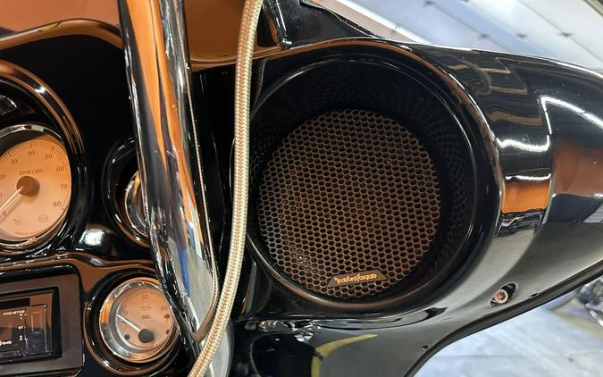 2011 Harley-Davidson® FLHX103 - Street Glide® PowerPak