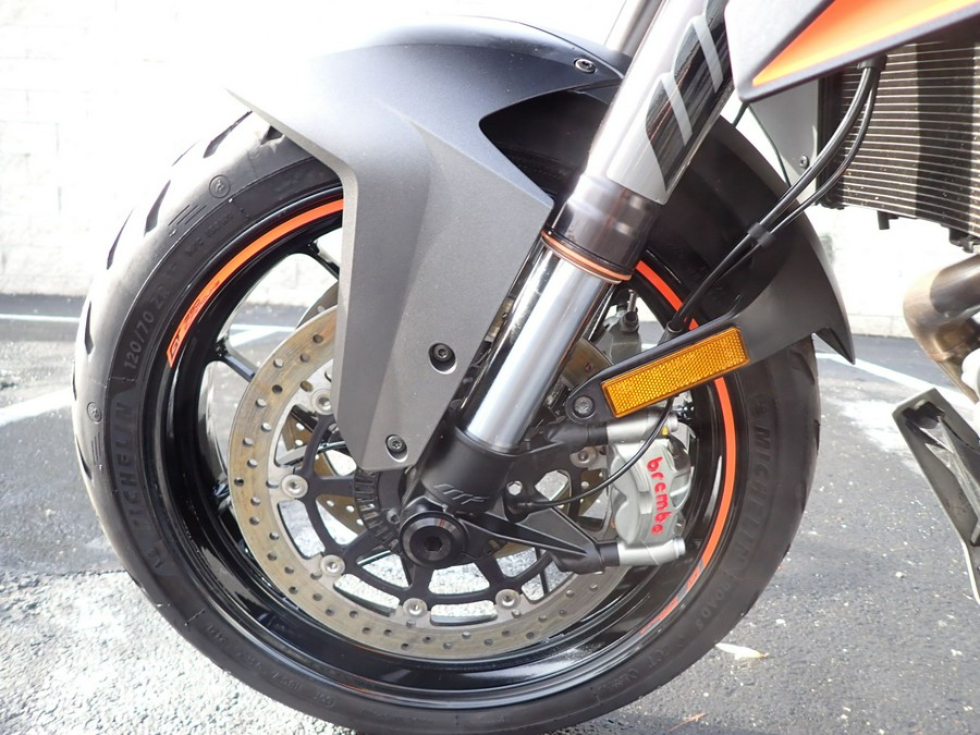 2017 KTM 1290 Super Duke GT