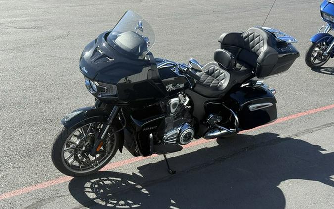 2023 Indian Pursuit Limited With Premium Package Black Metallic