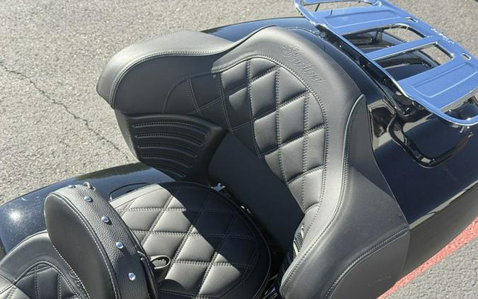 2023 Indian Pursuit Limited With Premium Package Black Metallic