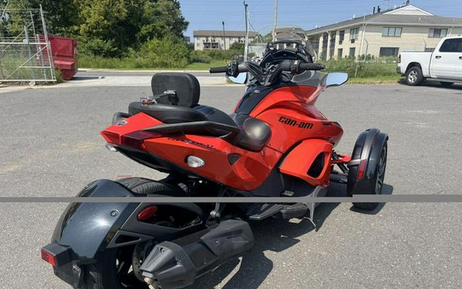 2016 Can-Am Spyder ST-S 5-Speed Semi-Automatic (SE5)