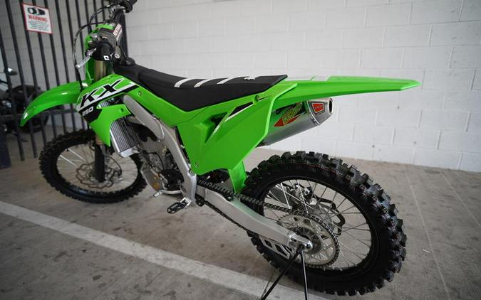 FIRST LOOK! 2024 KAWASAKI KX250, KX112, KX85 & KX65 MODELS