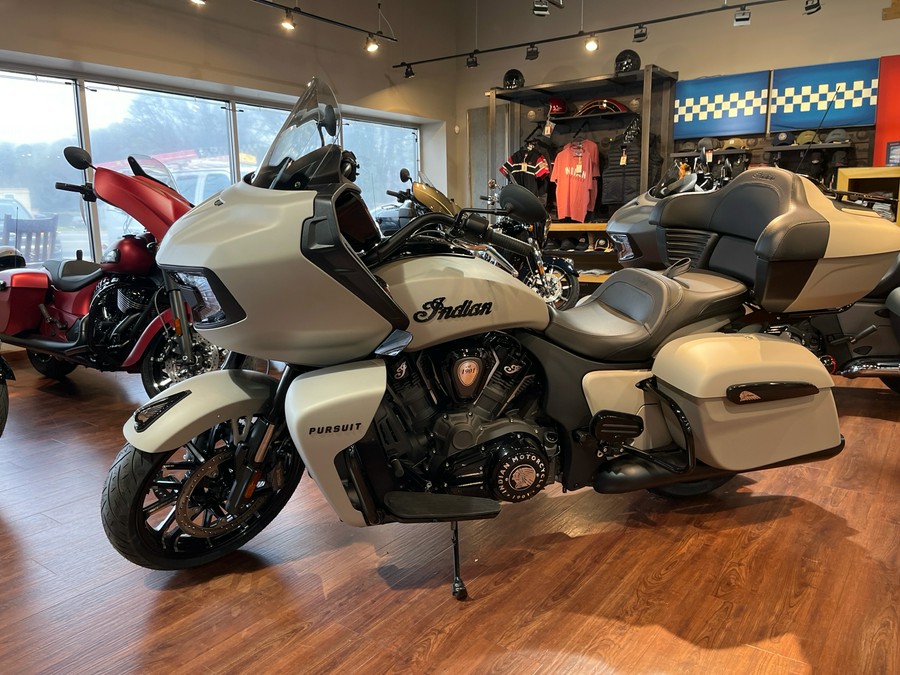 2023 Indian Motorcycle Pursuit® Dark Horse®